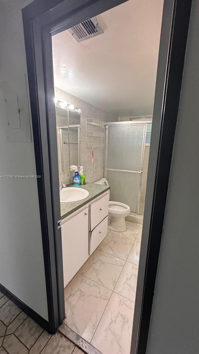 160 NE 203rd Ter #18, Miami Gardens, Florida image 30