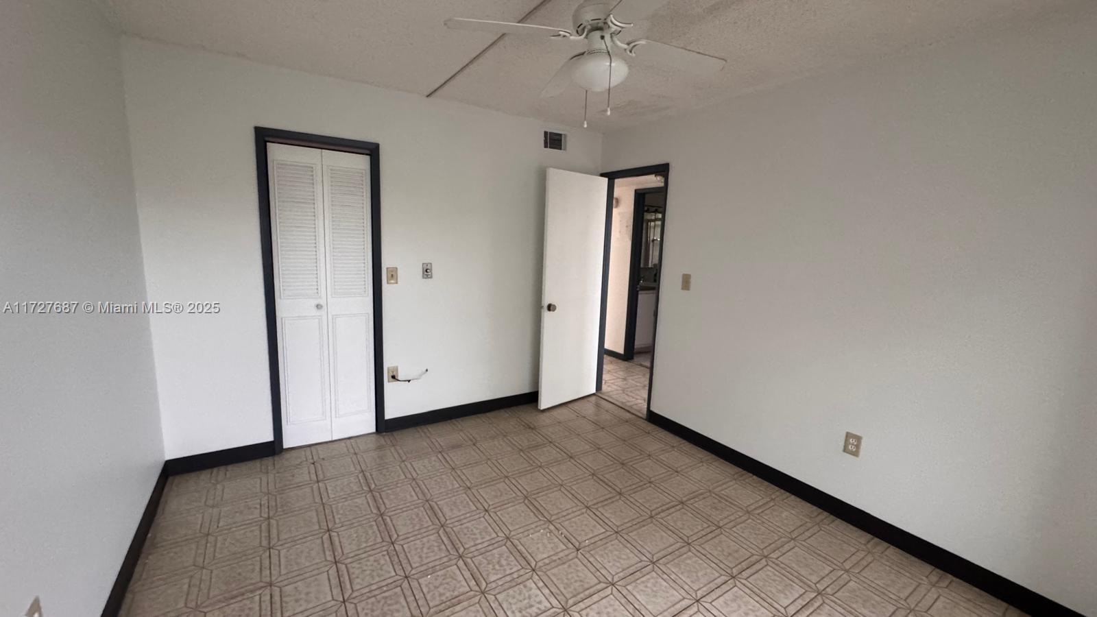 160 NE 203rd Ter #18, Miami Gardens, Florida image 32