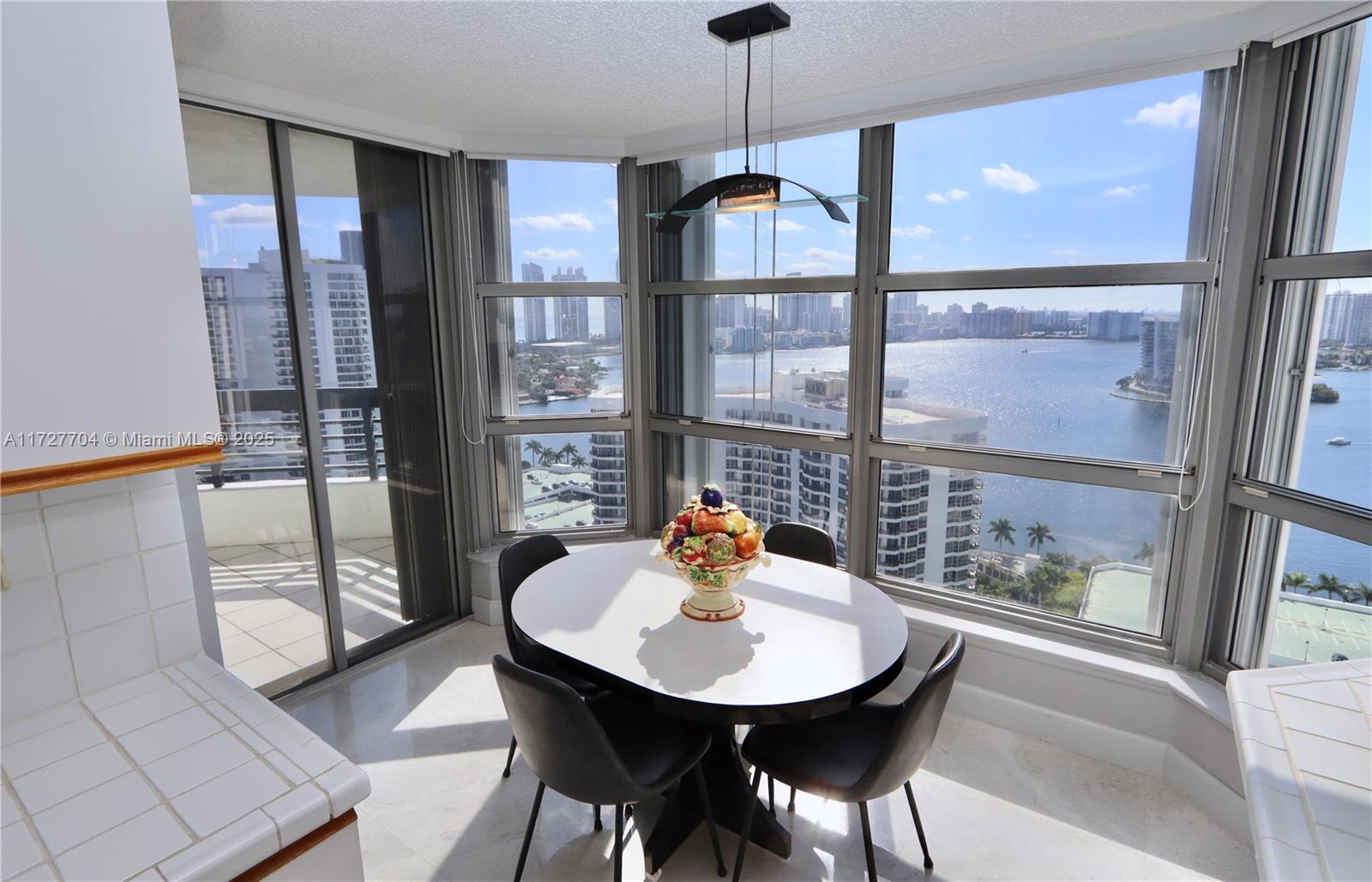 3500 Mystic Pointe Dr #2708, Aventura, Florida image 27