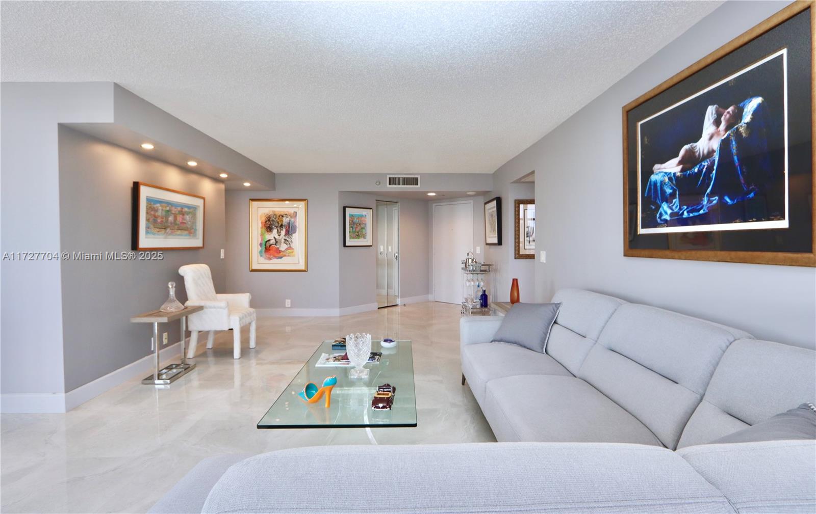 3500 Mystic Pointe Dr #2708, Aventura, Florida image 3