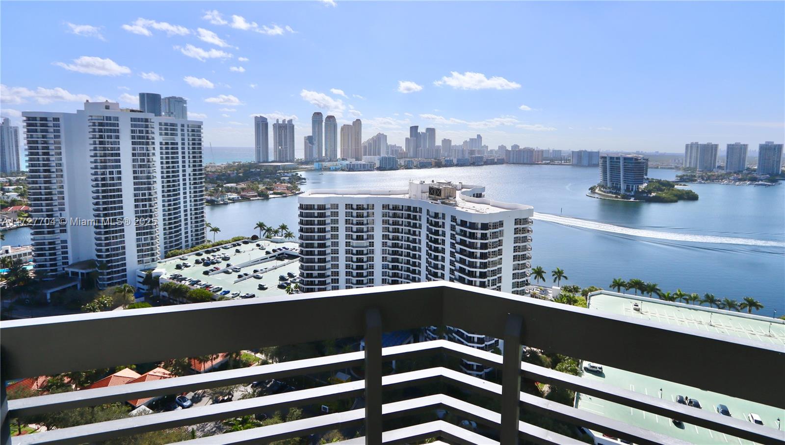 3500 Mystic Pointe Dr #2708, Aventura, Florida image 34