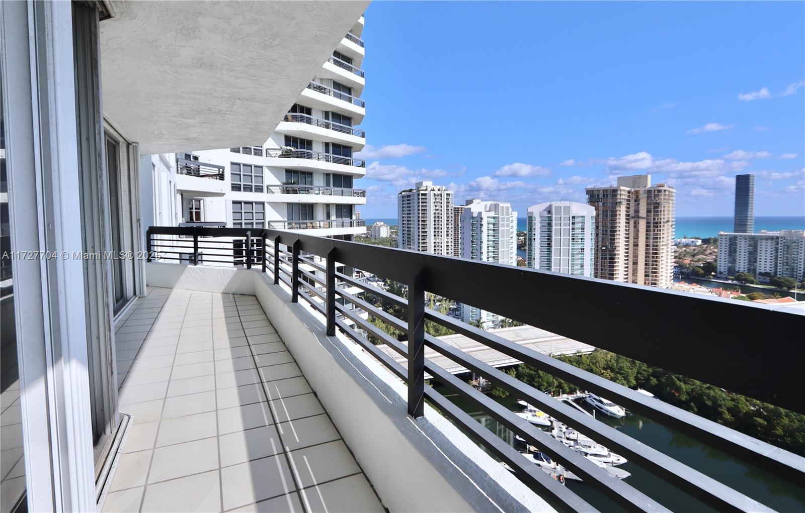 3500 Mystic Pointe Dr #2708, Aventura, Florida image 36