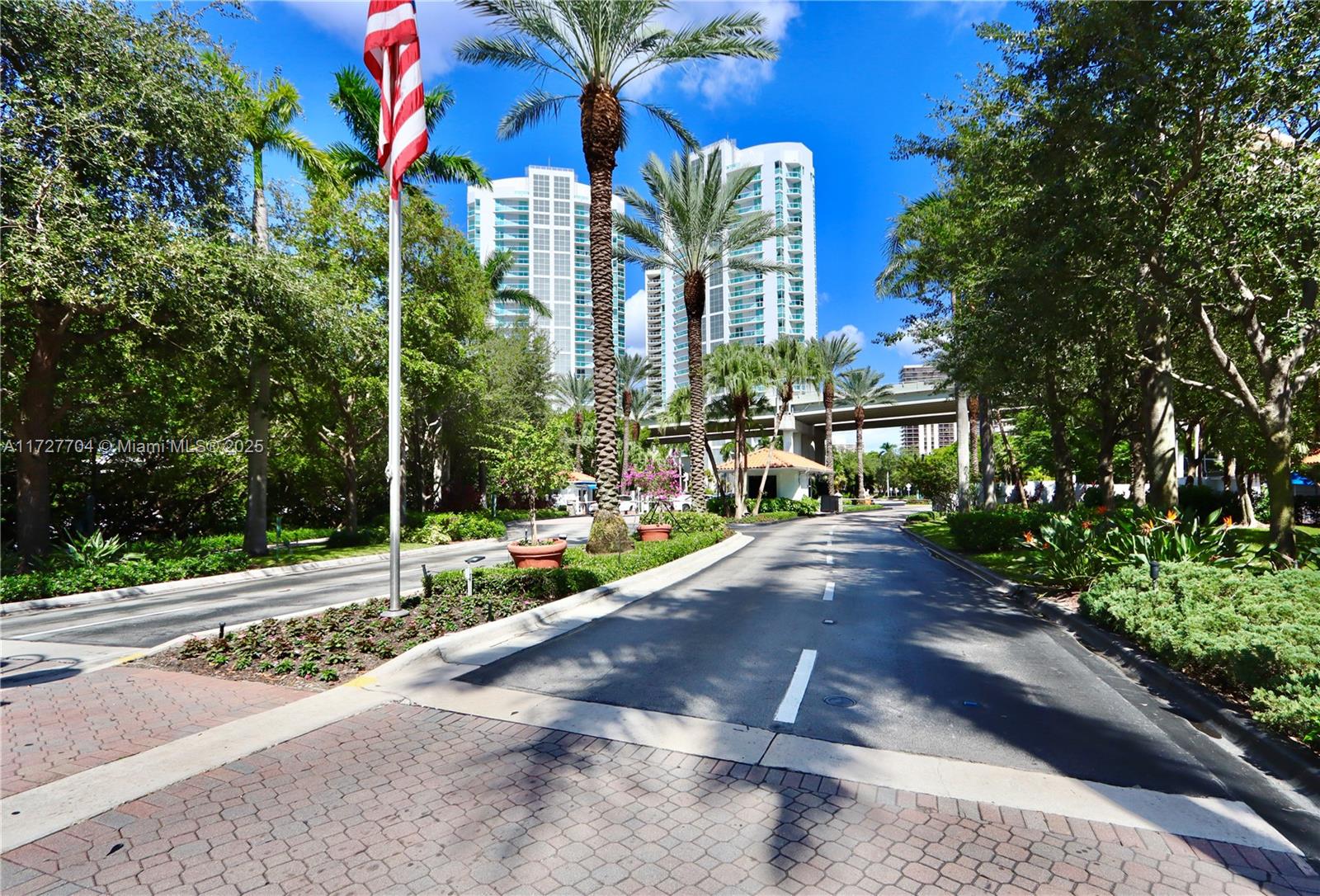 3500 Mystic Pointe Dr #2708, Aventura, Florida image 42