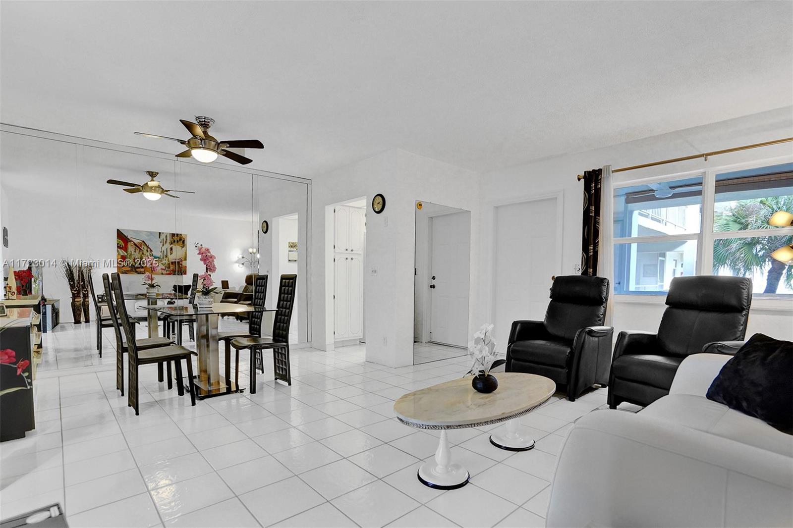 580 Egret Dr #215, Hallandale Beach, Florida image 7