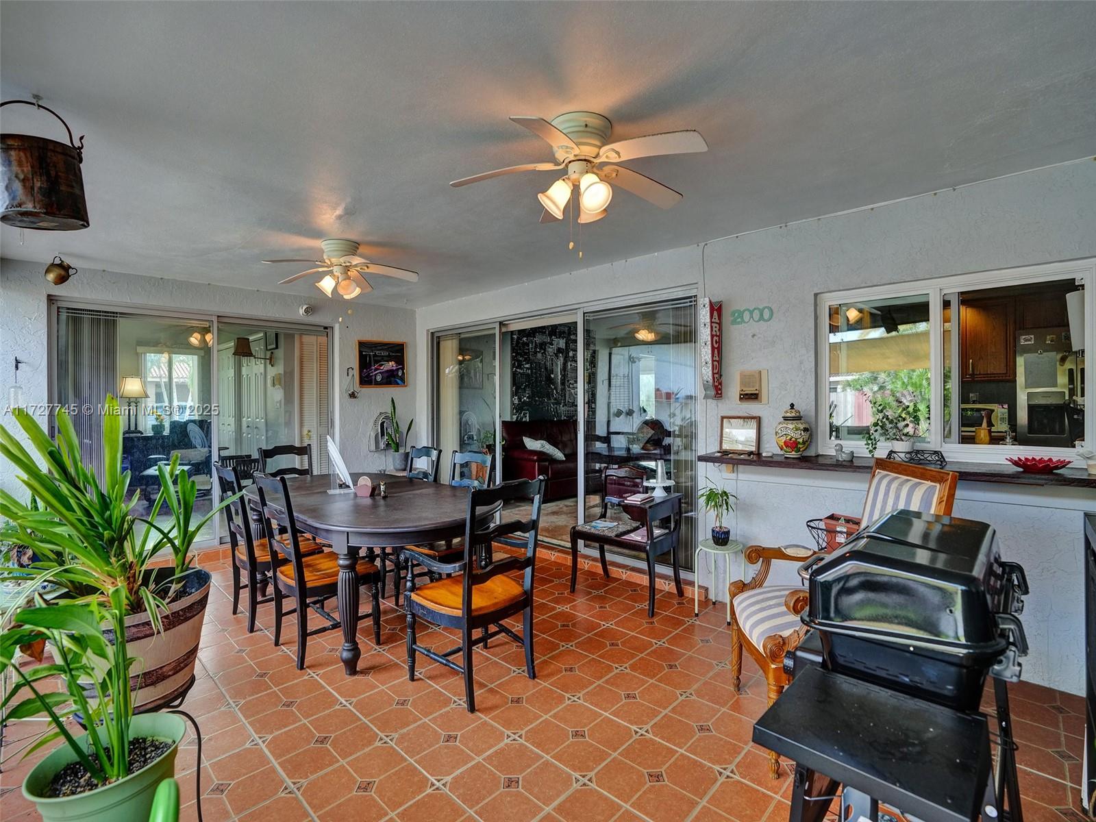 580 Eastwood Ln, Weston, Florida image 35