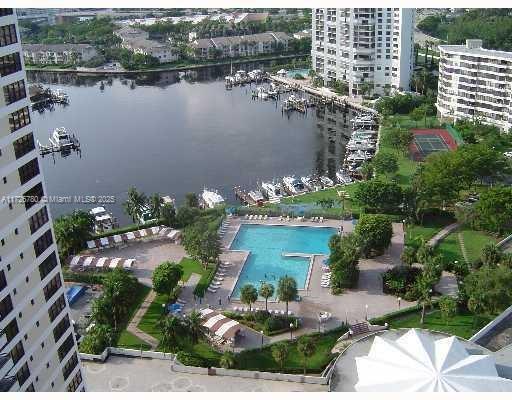 2500 Parkview Dr #315, Hallandale Beach, Florida image 11