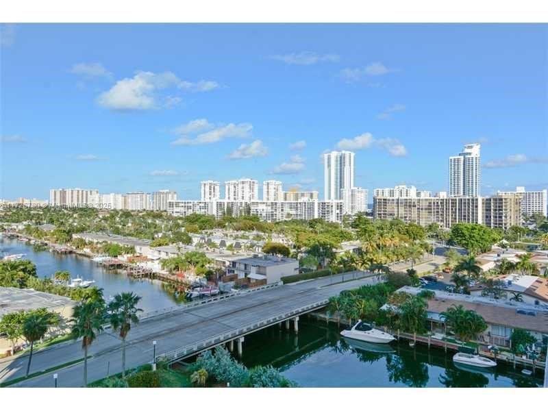 2500 Parkview Dr #315, Hallandale Beach, Florida image 17