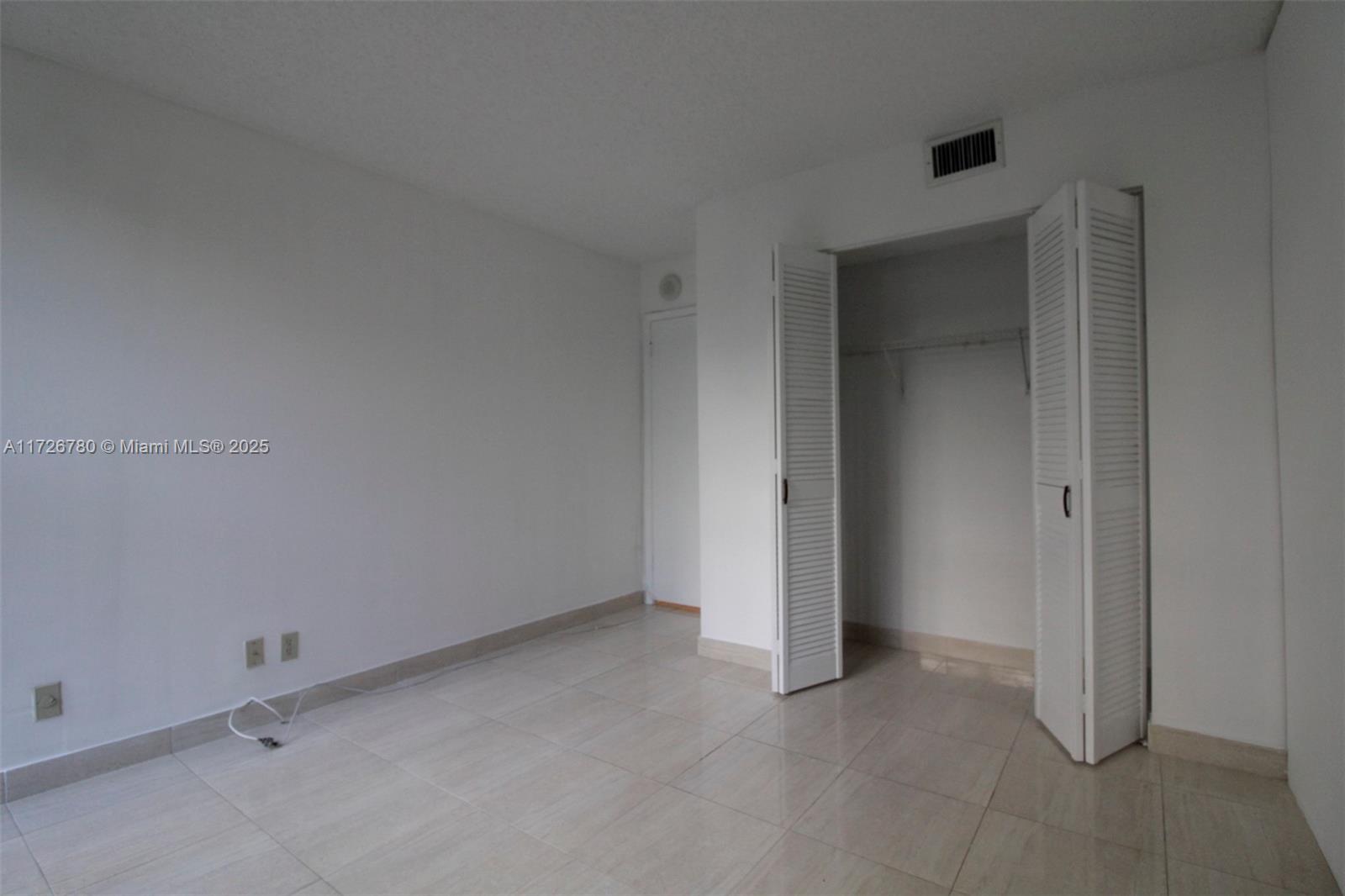 2500 Parkview Dr #315, Hallandale Beach, Florida image 35