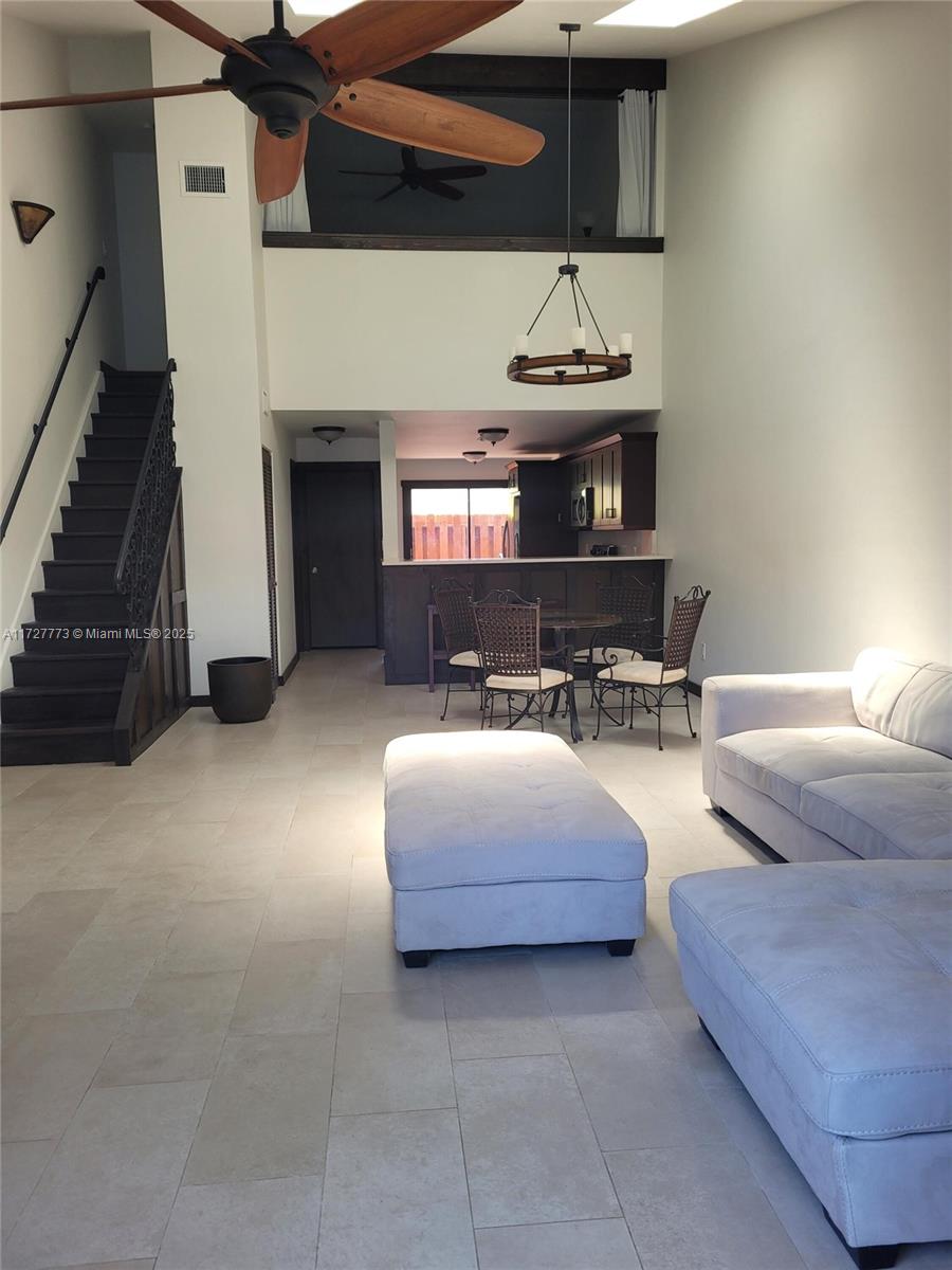 406 SE 14th St, Dania Beach, Florida image 1