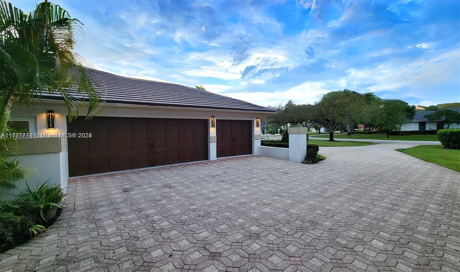 Residential, Parkland, Florida image 2