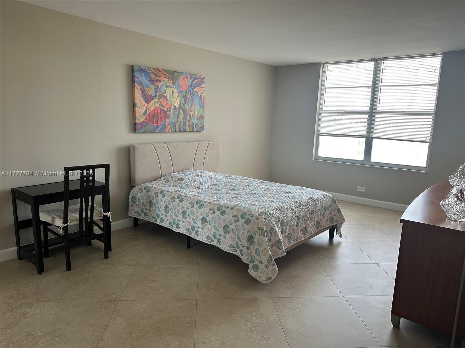 231 174th St #902, Sunny Isles Beach, Florida image 32