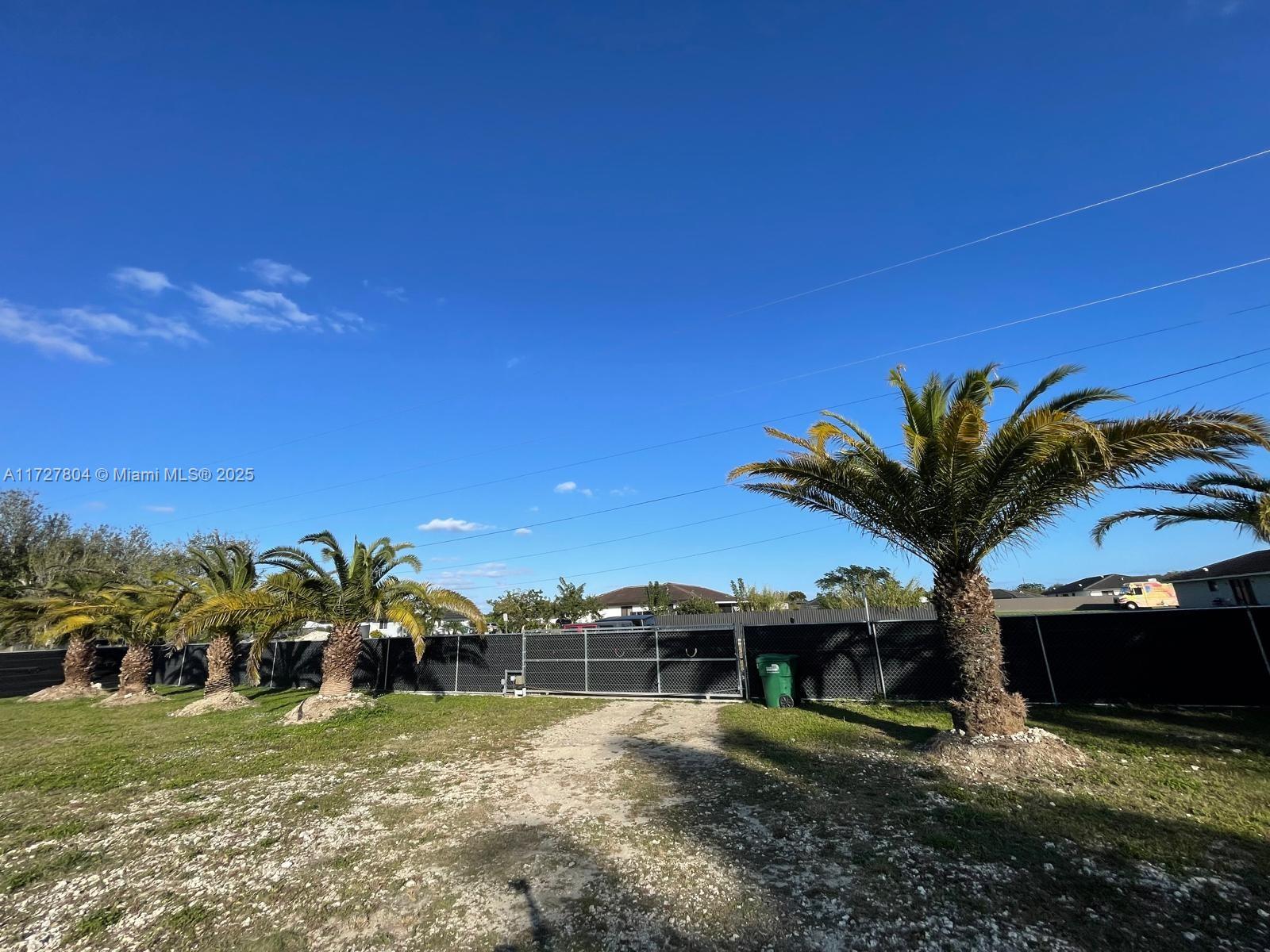 31750 SW 207 Ave, Homestead, Florida image 27
