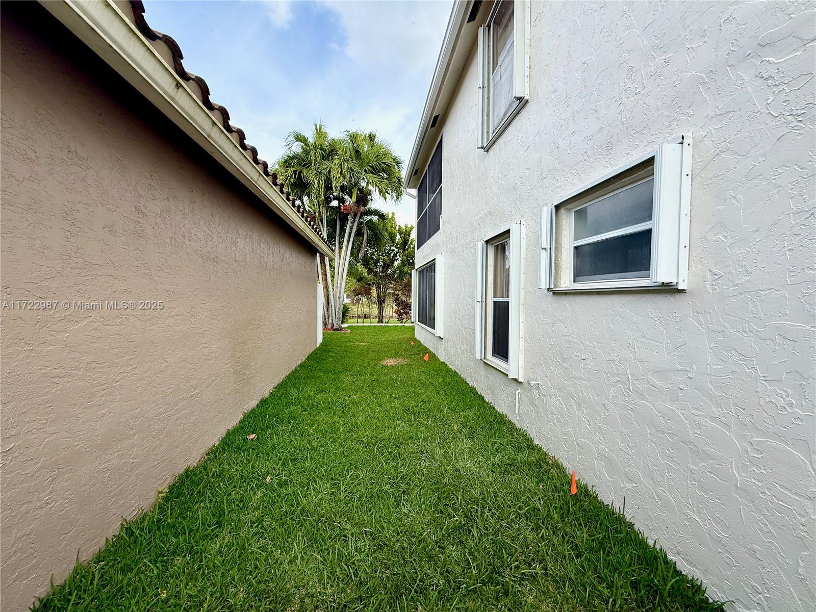 9525 NW 9th Ct, Plantation, Florida image 48