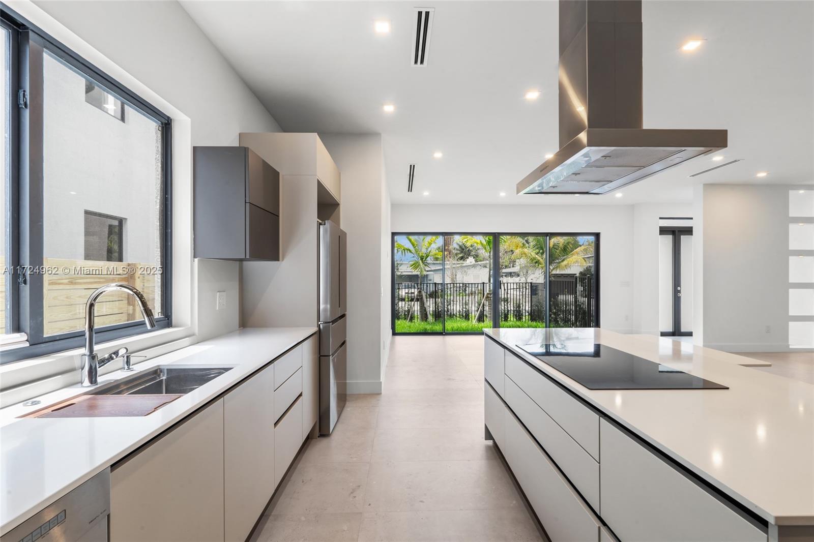 724 SW 8th Way #724, Fort Lauderdale, Florida image 22