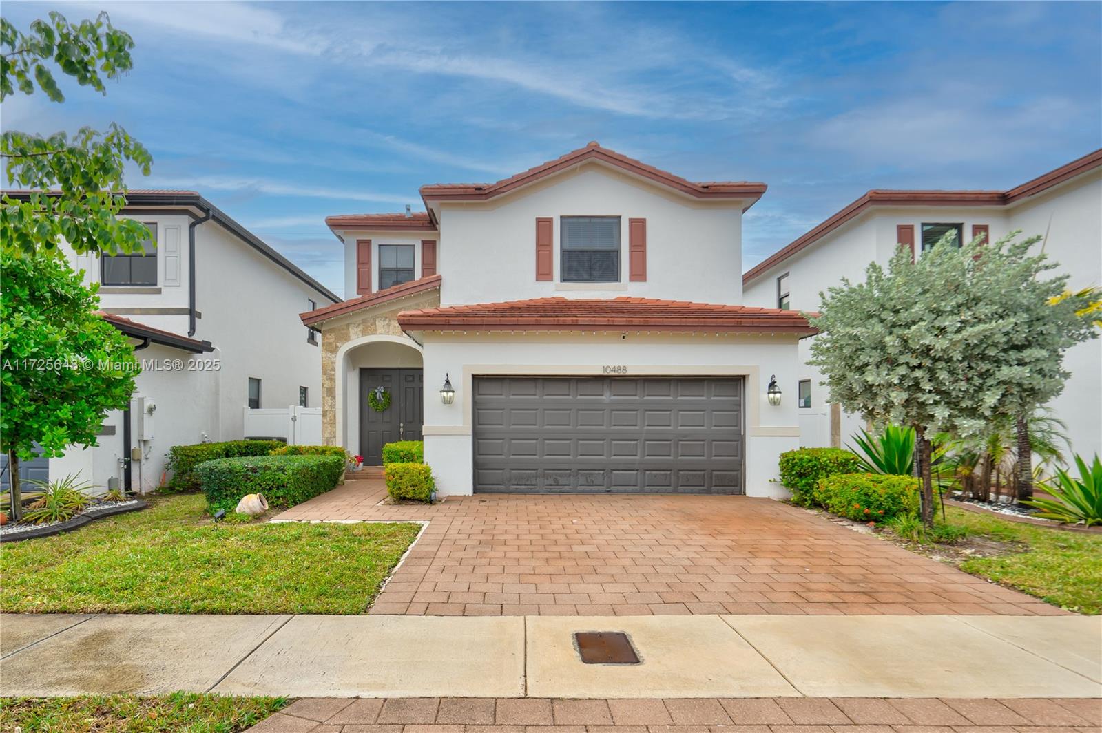 10488 W 35th Way, Hialeah, Florida image 3