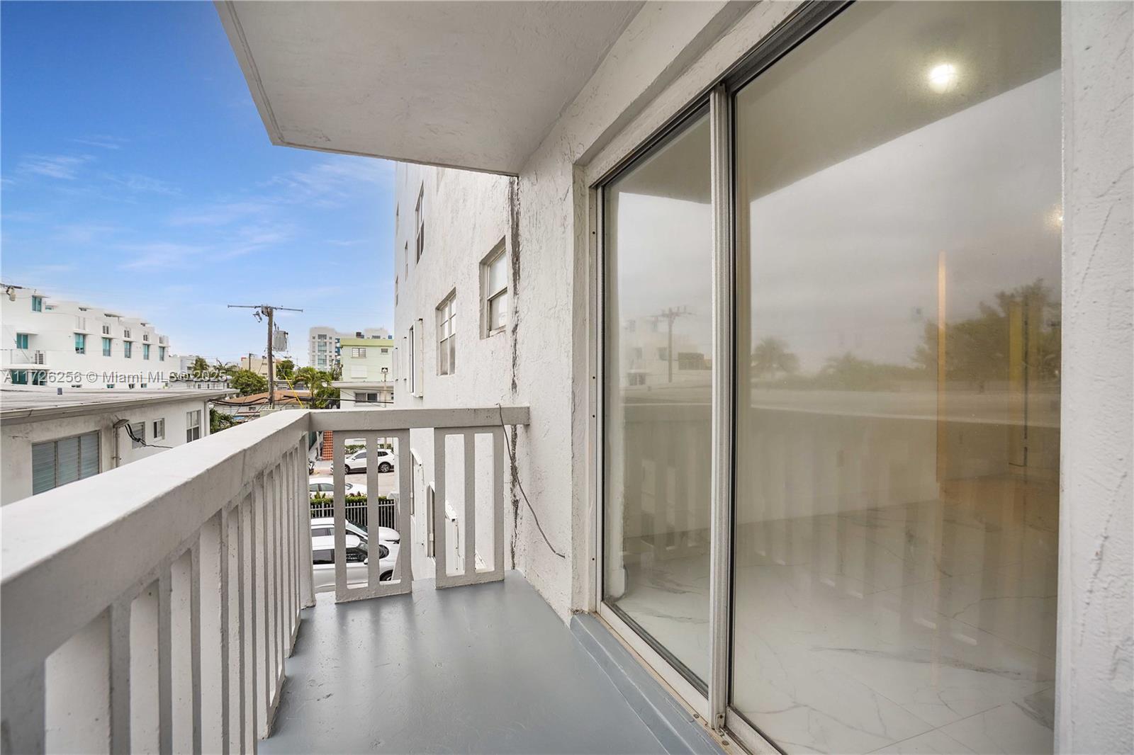 7620 Carlyle Ave #308, Miami Beach, Florida image 1