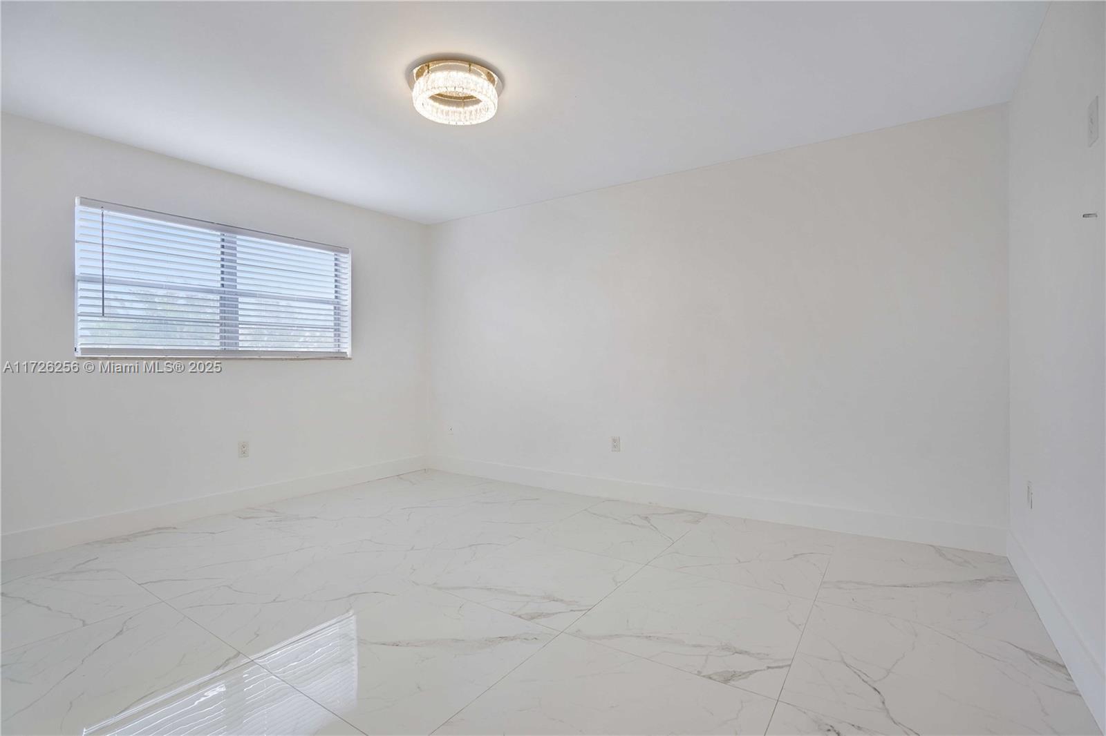 7620 Carlyle Ave #308, Miami Beach, Florida image 16