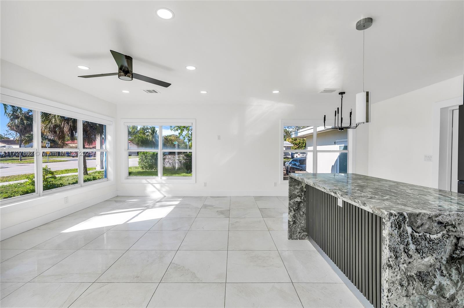 1615 Taft St, Hollywood, Florida image 3