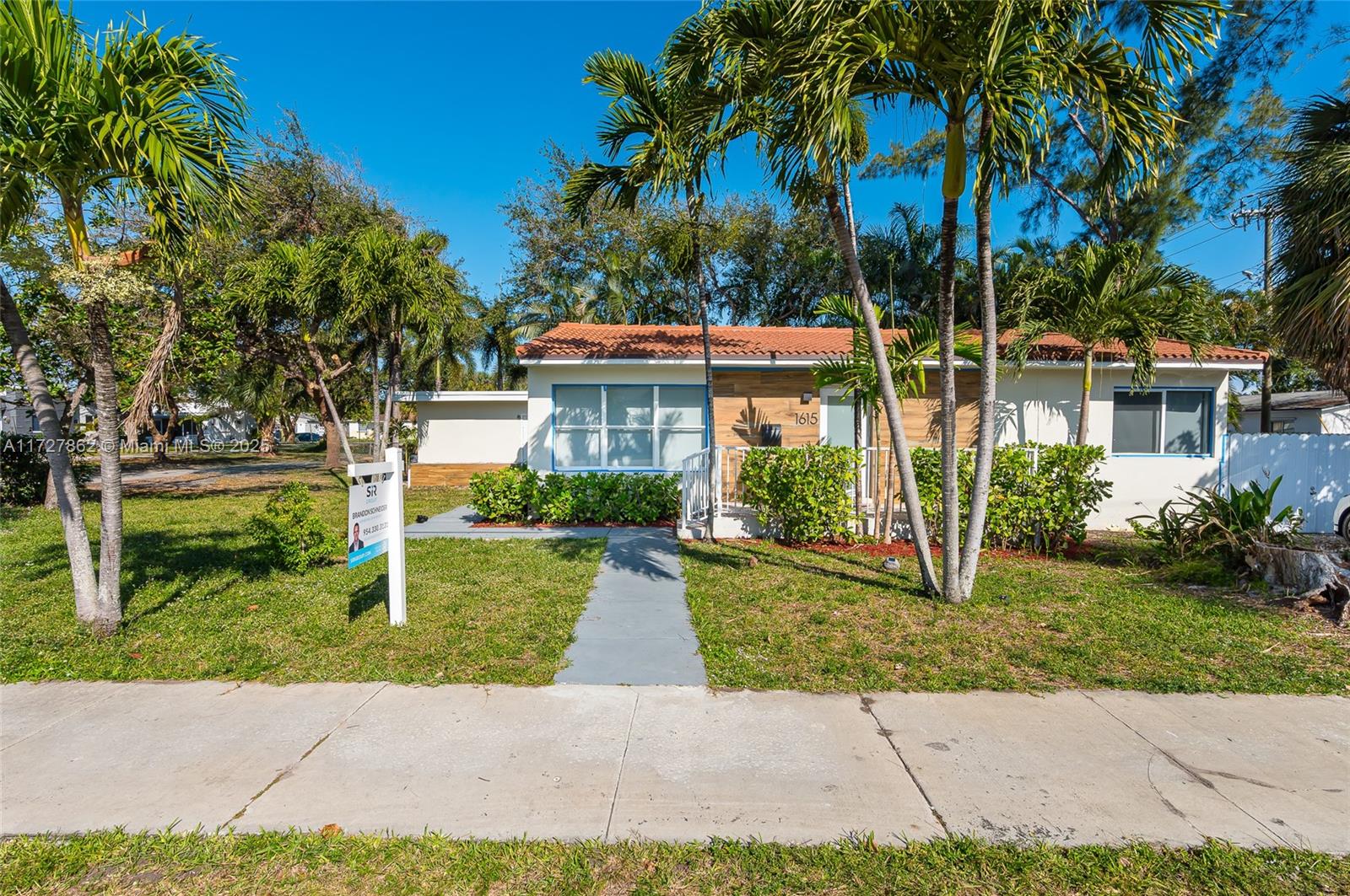 1615 Taft St, Hollywood, Florida image 33