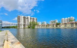 2980 Point East Dr #D102, Aventura, Florida image 18