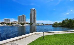 2980 Point East Dr #D102, Aventura, Florida image 19