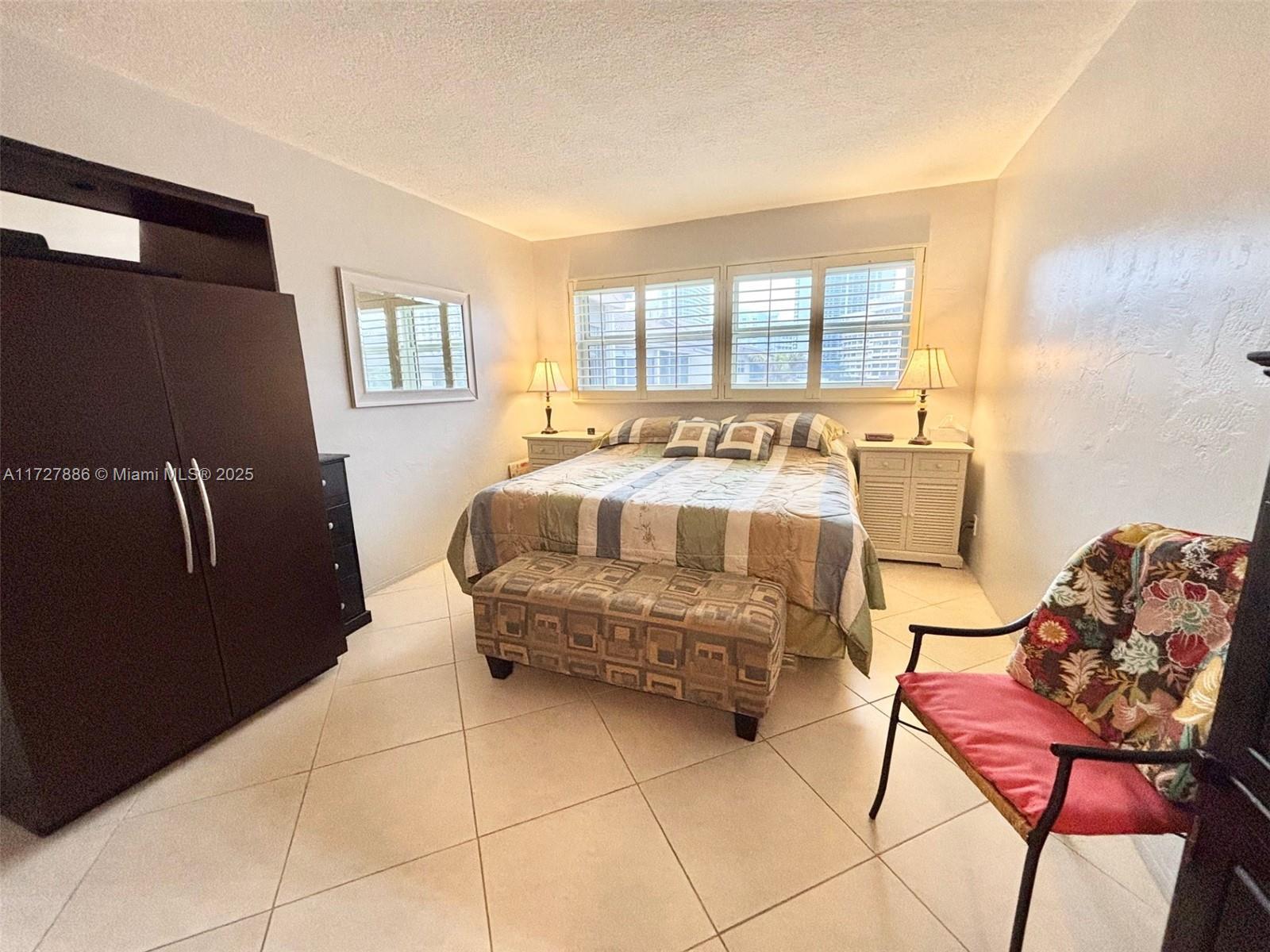 2600 Diana Dr #318, Hallandale Beach, Florida image 19