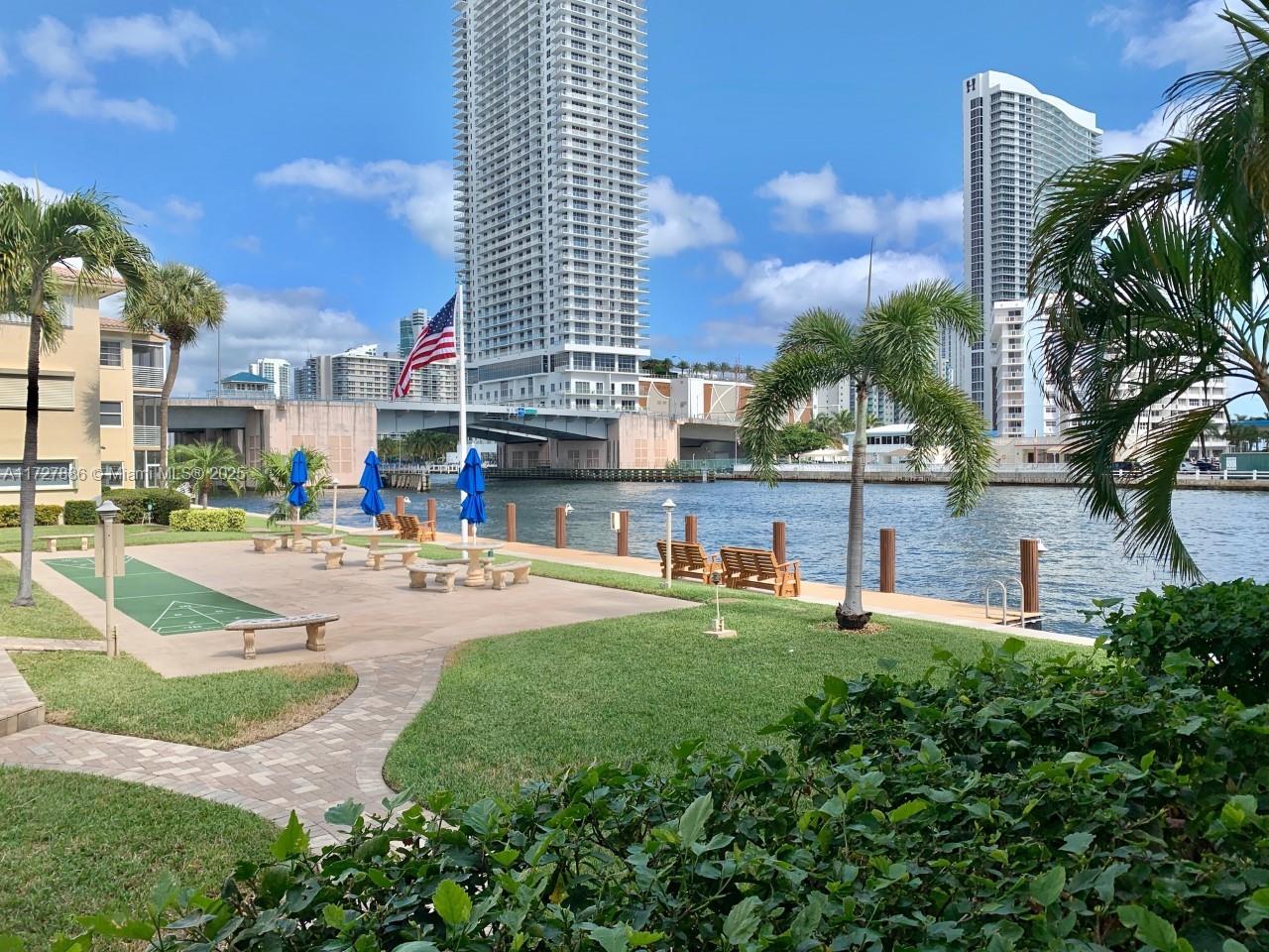 2600 Diana Dr #318, Hallandale Beach, Florida image 37