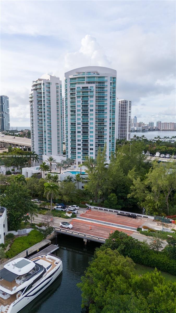 19400 Turnberry Way #2032, Aventura, Florida image 33