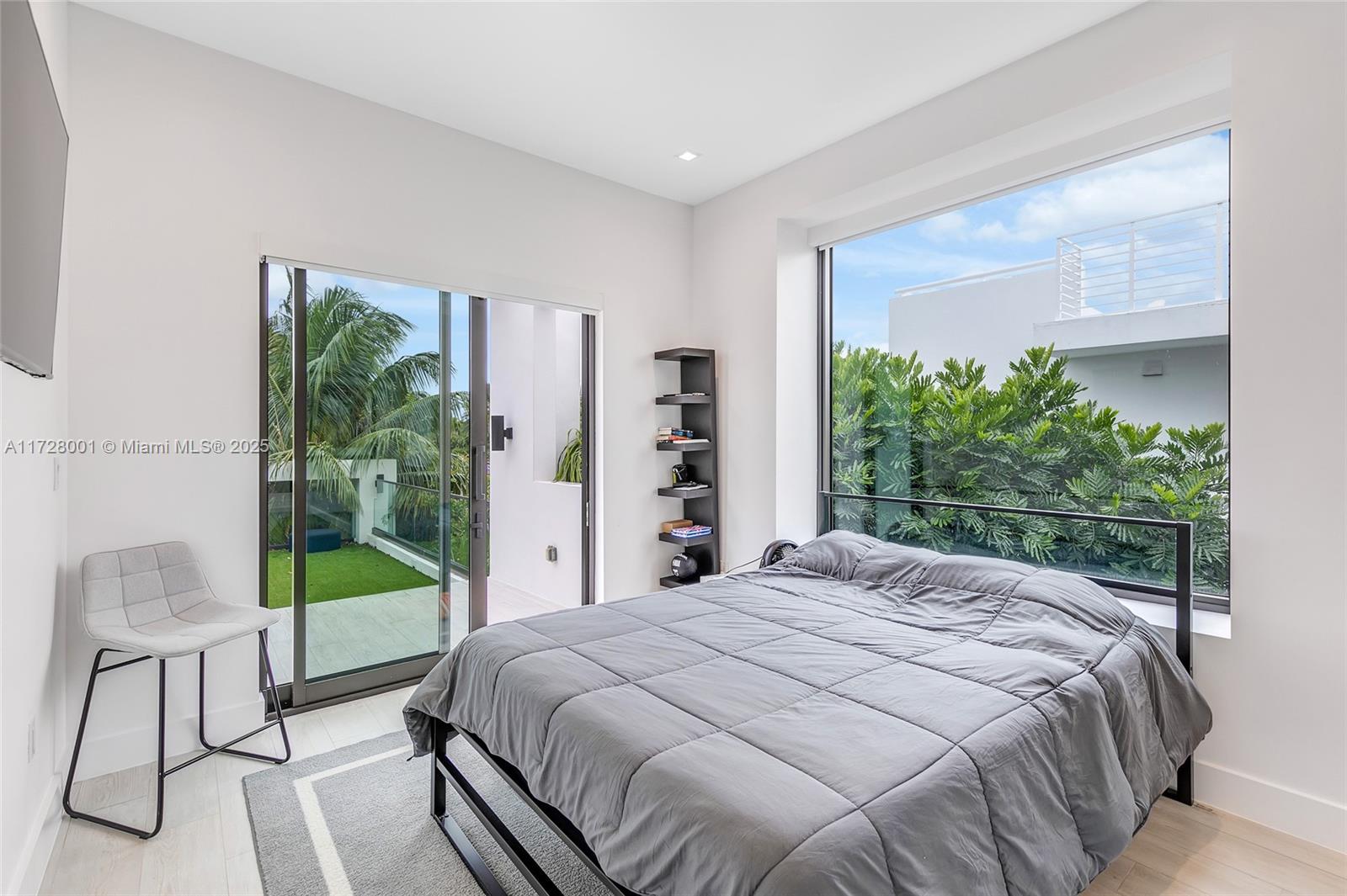 1311 Bay Dr, Miami Beach, Florida image 27