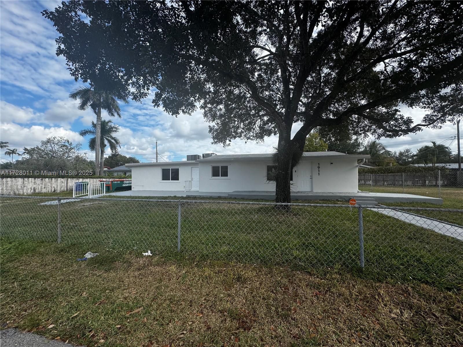 1911 SW 97th Ave, Miramar, Florida image 6