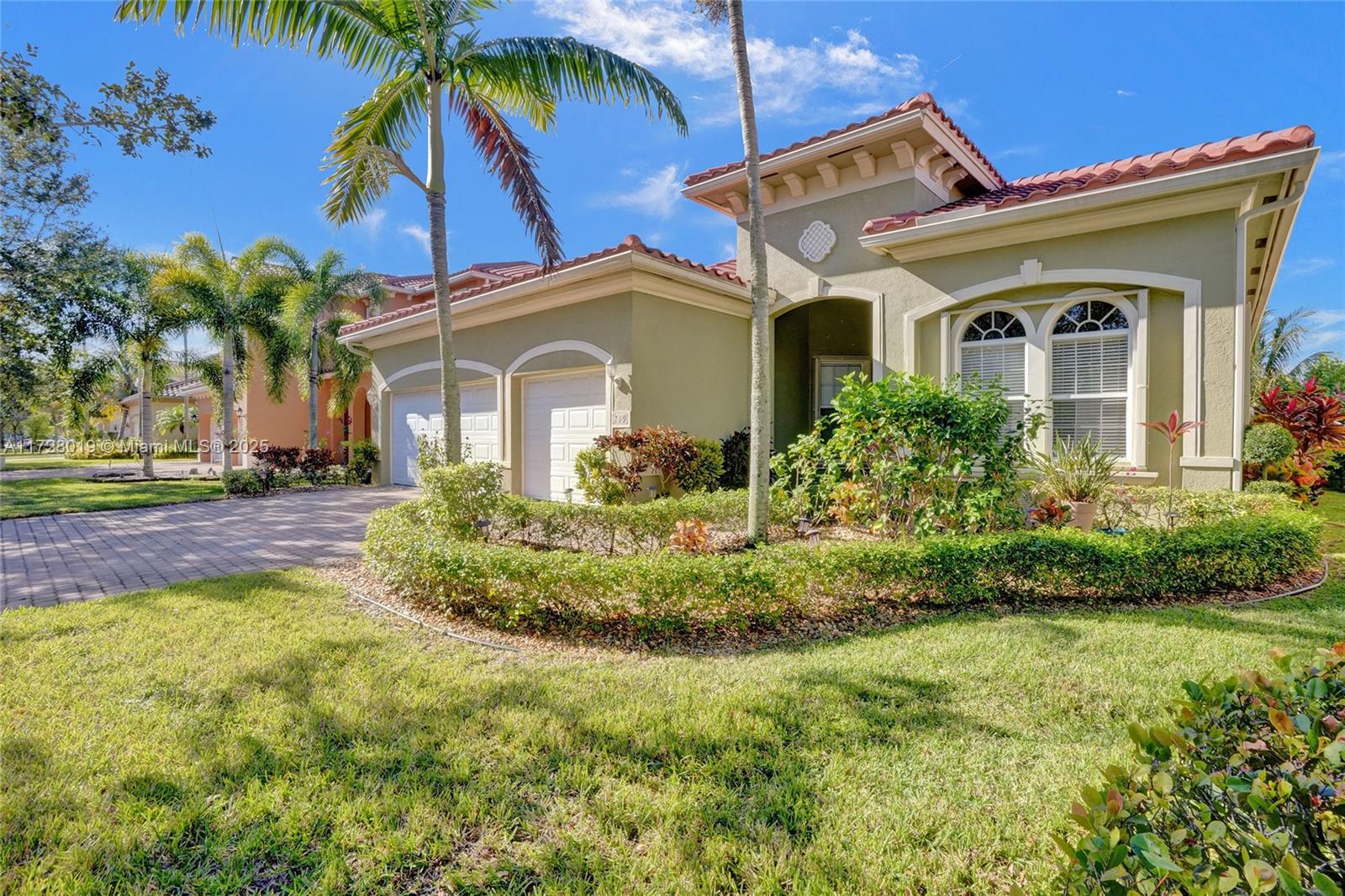 719 Cresta Cir, West Palm Beach, Florida image 4