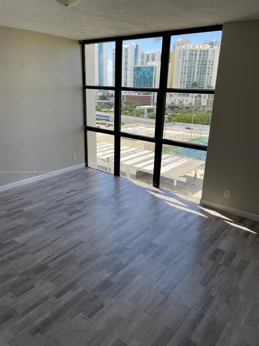 17011 N Bay Rd #1019, Sunny Isles Beach, Florida image 5