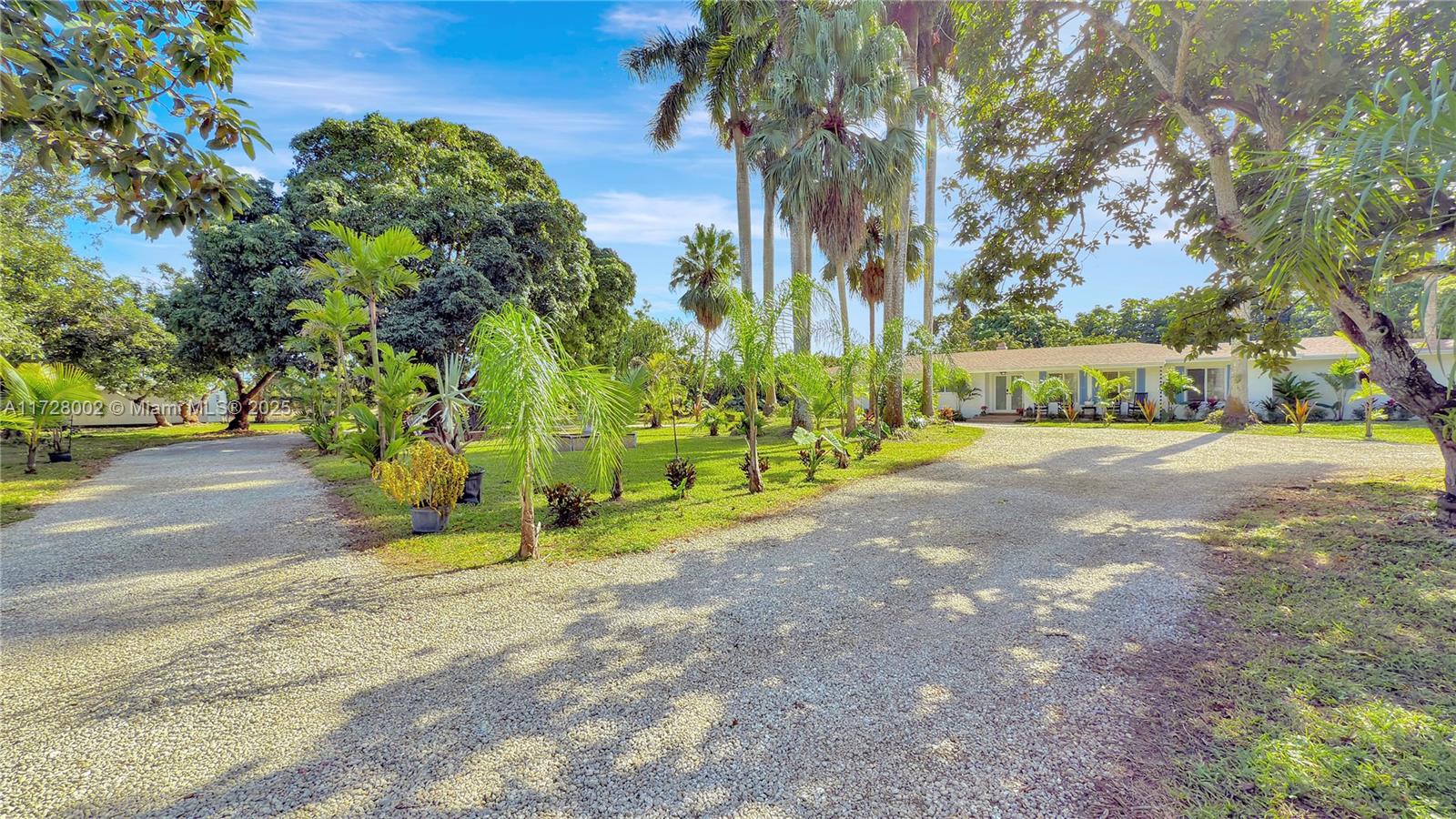 16025 SW 244th St, Homestead, Florida image 8