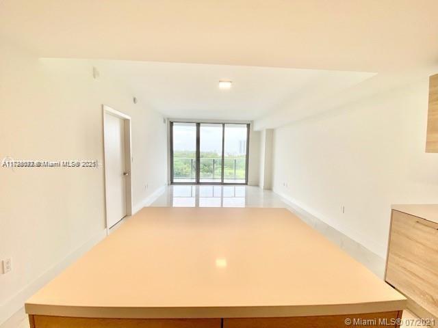 16385 Biscayne Blvd #702, North Miami Beach, Florida image 11