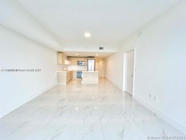 16385 Biscayne Blvd #702, North Miami Beach, Florida image 15