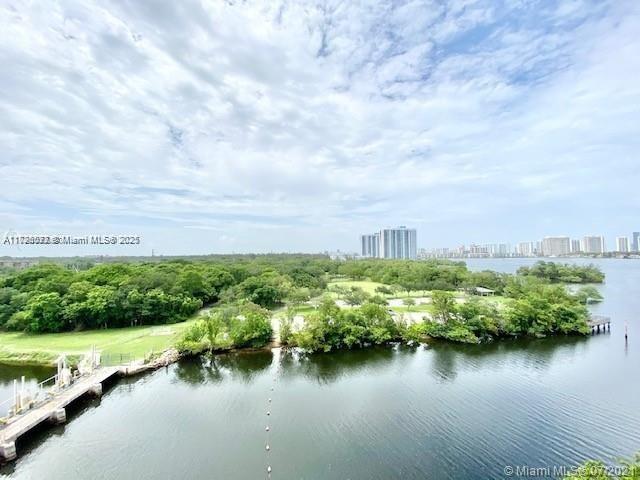 16385 Biscayne Blvd #702, North Miami Beach, Florida image 19