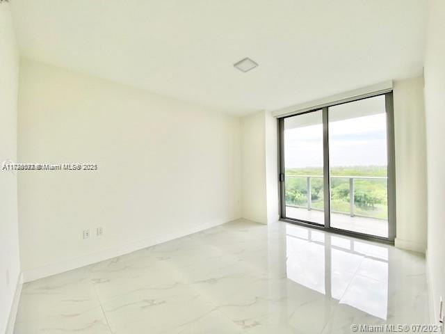 16385 Biscayne Blvd #702, North Miami Beach, Florida image 21