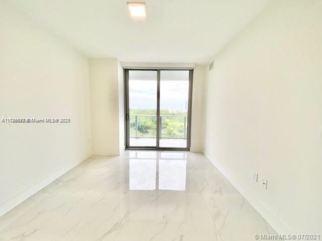 16385 Biscayne Blvd #702, North Miami Beach, Florida image 23