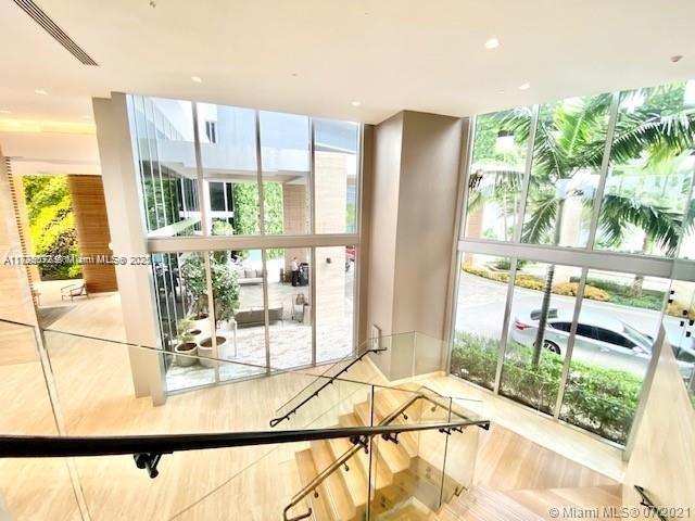 16385 Biscayne Blvd #702, North Miami Beach, Florida image 34