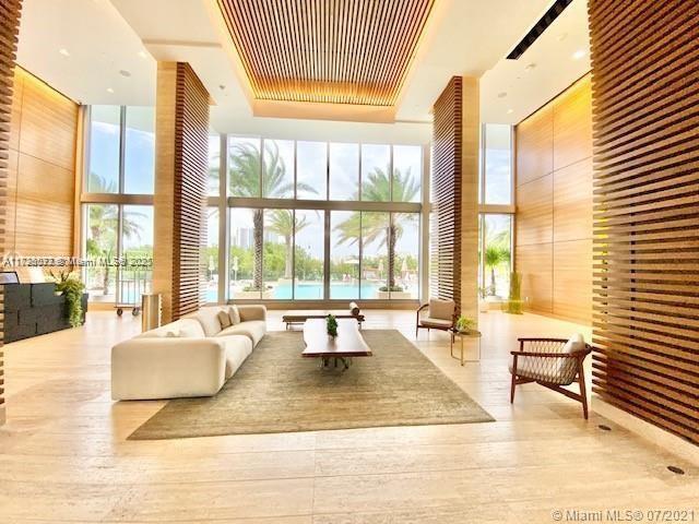 16385 Biscayne Blvd #702, North Miami Beach, Florida image 36