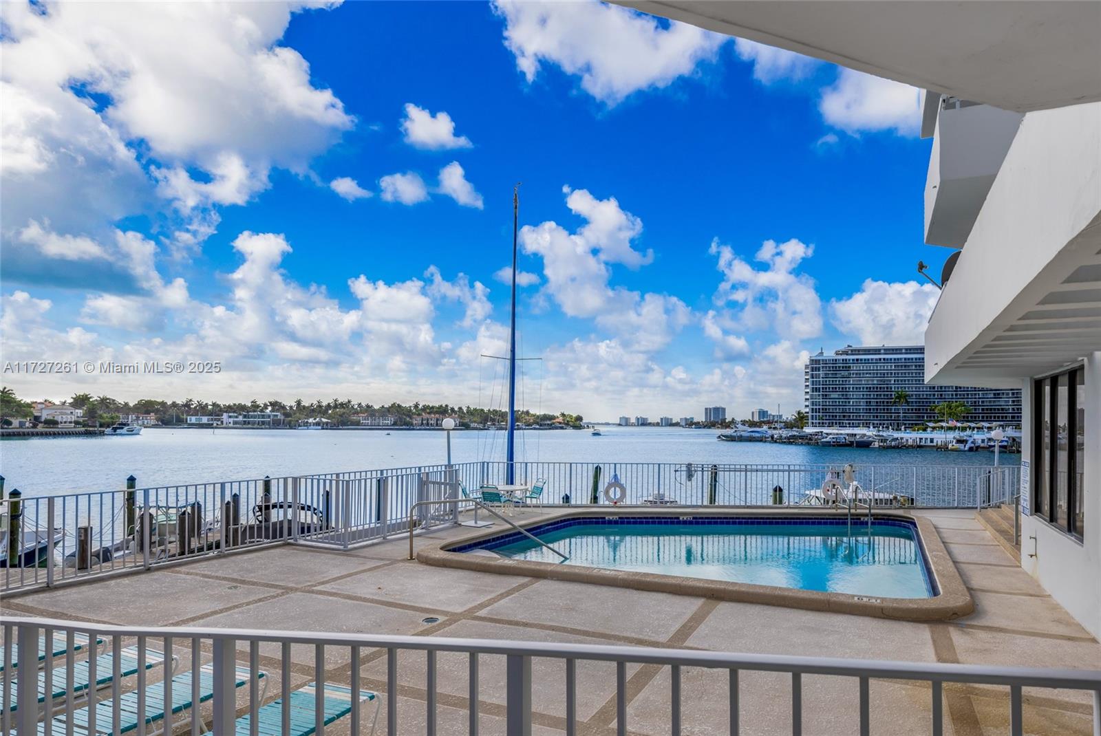 6830 Indian Creek Dr #1D, Miami Beach, Florida image 35