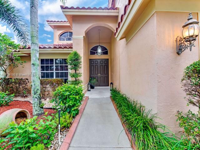 1085 Fairfax Ln, Weston, Florida image 5