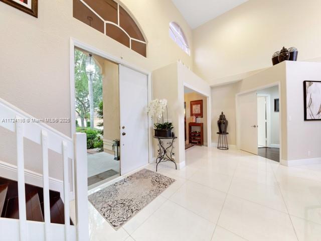 1085 Fairfax Ln, Weston, Florida image 7