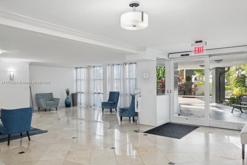 800 Parkview Dr #421, Hallandale Beach, Florida image 31