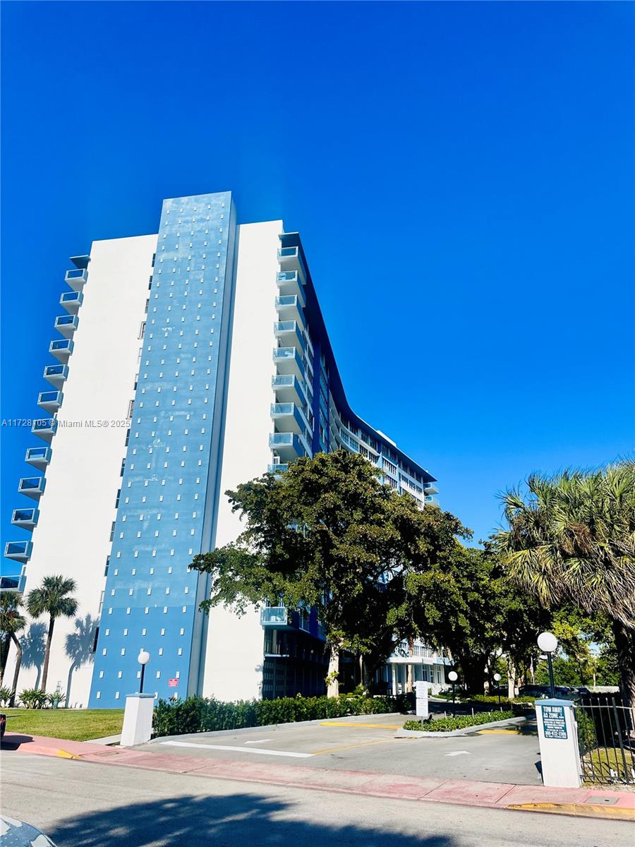 7441 Wayne Ave Unit 2g, Miami Beach, Florida image 25