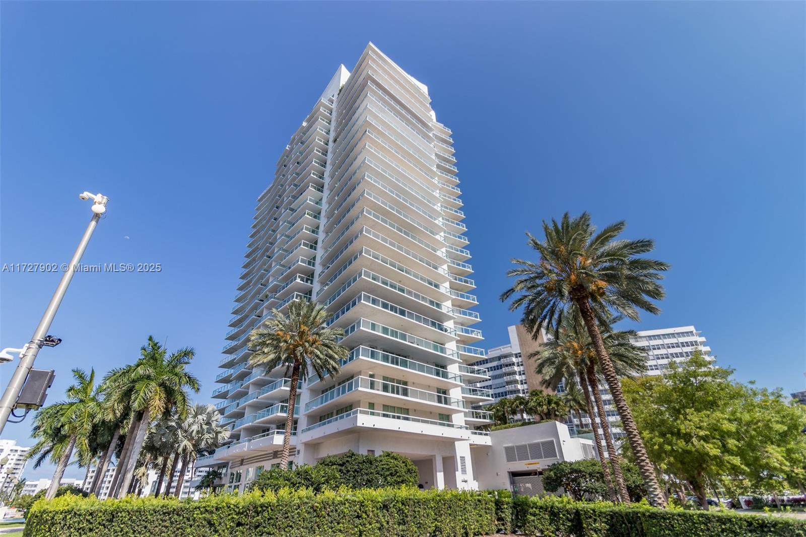 10 Venetian Way #1903, Miami Beach, Florida image 2