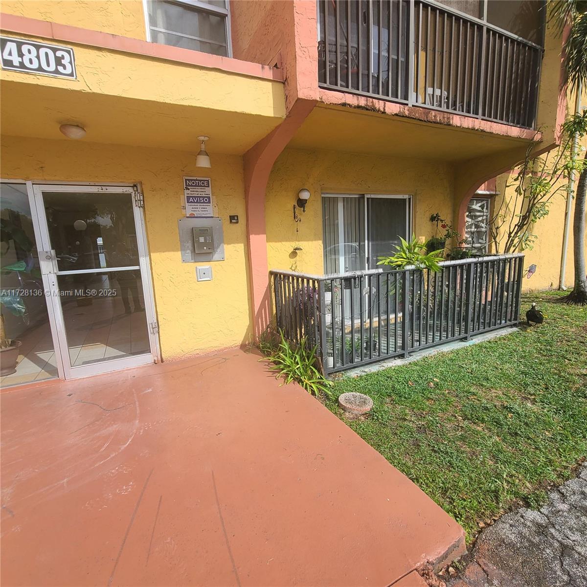 Listing Photo 10