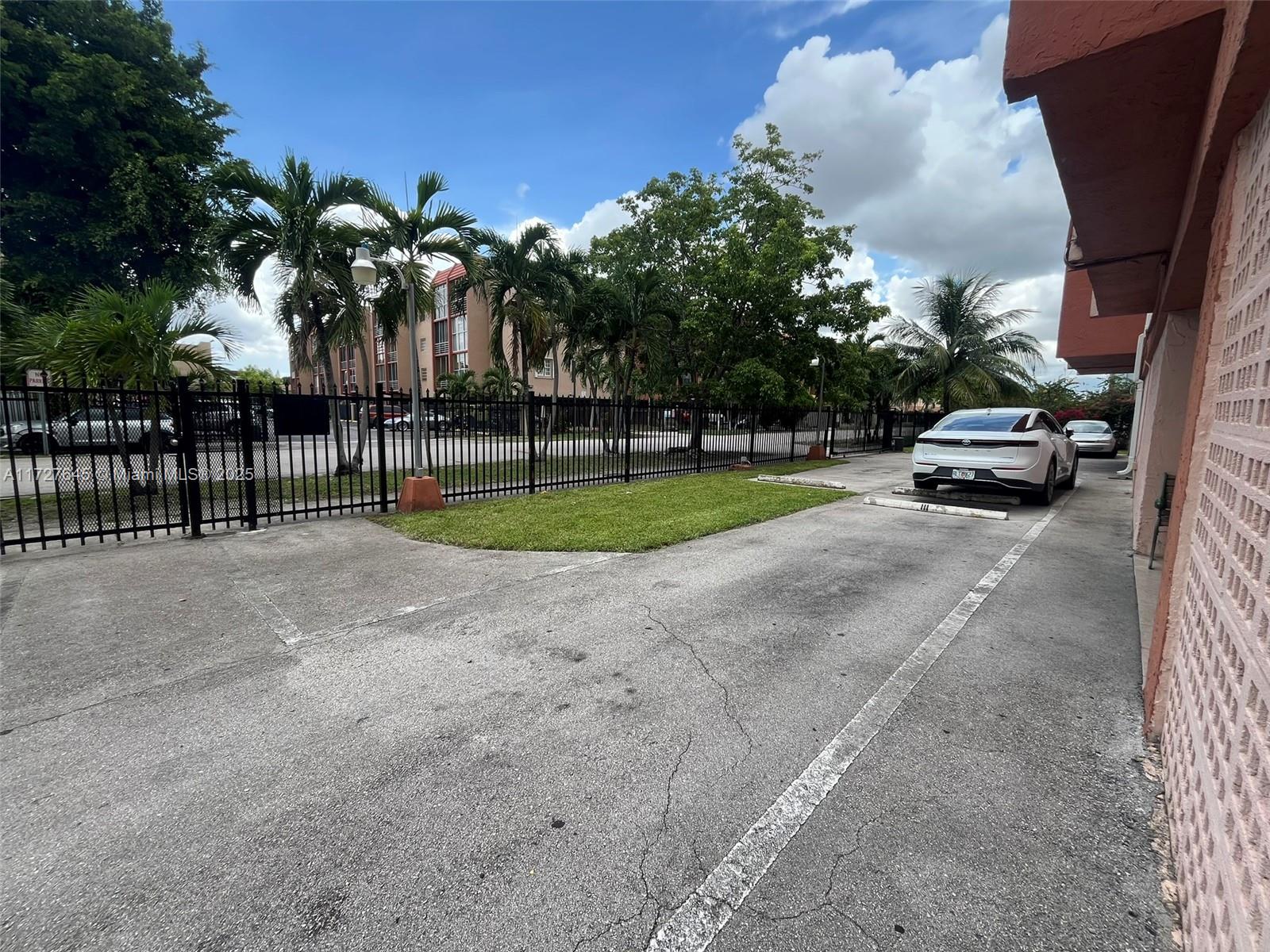 6130 W 19th Ave #204, Hialeah, Florida image 38