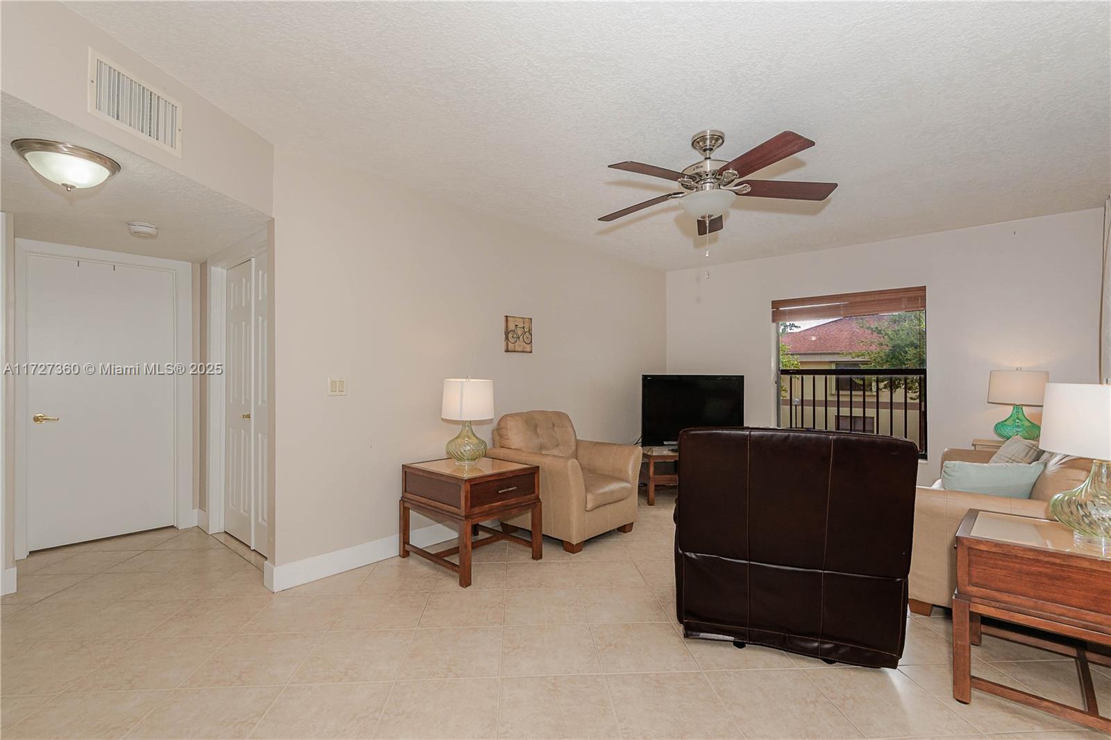 2871 S Carambola Cir S #2062, Coconut Creek, Florida image 10