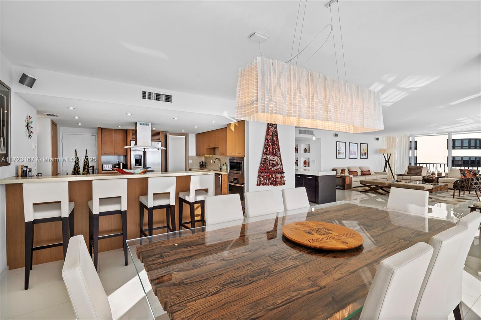 10155 Collins Ave #1002 + CABANA #2, Bal Harbour FL 33154